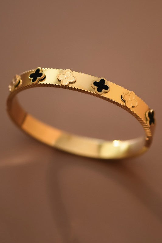 B&G Clover Hinged Bangle Bracelet